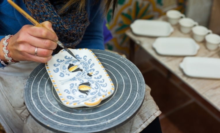 Lettera al Mise, la ceramica artistica esclusa dai ristori