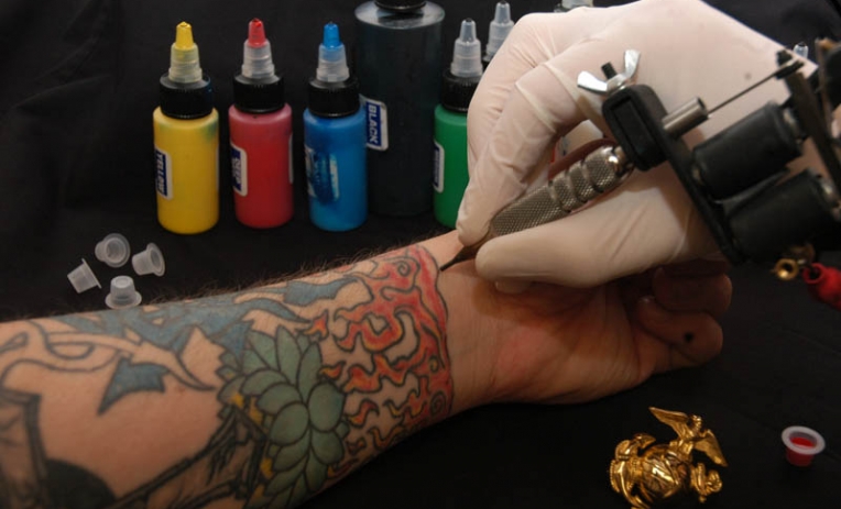 CNA: tatuaggi anche quest’anno nella hit dei regali evergreen per le feste