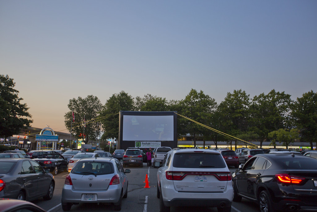 Cinema, il drive-in farà tornare a sognare