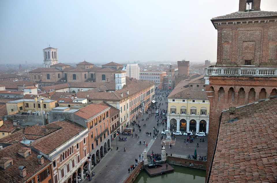 Ferrara, indagine CNA tra le attività del centro storico